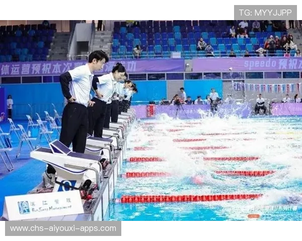 青年游泳选手突破全国纪录 获媒体关注，青年游泳比赛